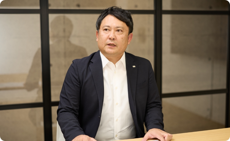 AHCグループ株式会社 代表取締役社長　荒木 喜貴